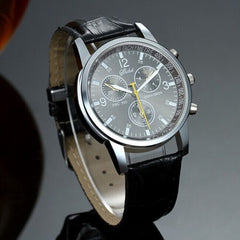 New Hot Retro Relojes Masculino Quartz Casual Watch Fashion Men's Watch Leather Simulation High Quality Erkek Kol Saati