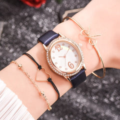 2020 Women Watches Rhinestone Dial Bracelet Set Simple Ladies Bracelet Casual Quartz Wristwatch Leather Clock Relogio Feminino*M