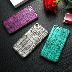 Retro Crocodile Snake Leather Phone Case For iPhone X XR XS Max 8 7 6 6s Plus PC Hard Protective Back Cover Couque For iphone 7