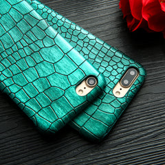 Retro Crocodile Snake Leather Phone Case For iPhone X XR XS Max 8 7 6 6s Plus PC Hard Protective Back Cover Couque For iphone 7