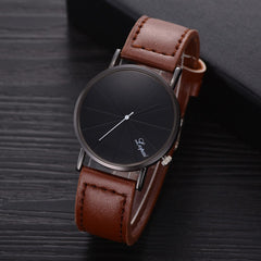 LVPAI Men's Wrist Watch Fashion Leather Belt Analog Sport Quartz Watch Mens Reloj Hombre 2019 Men Wristwatch Clock