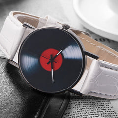 DISU Women Men Watch CasualUnisex Retro DesignBand Analog Alloy Quartz watch man vintage men wristwatch clock mens watches