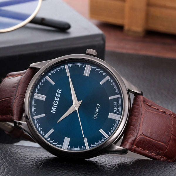 DISU Men Wrist Watch Retro Design Leather Band Analog Alloy Quartz watch mens watches mens 2019 men wristwatch clock
