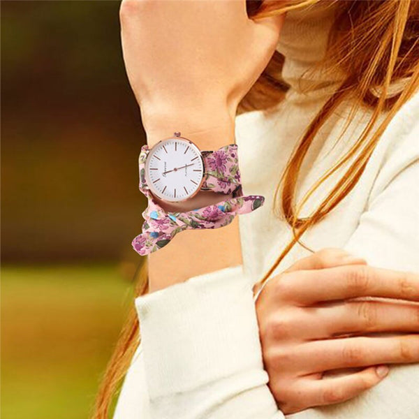 FeaturedWomen Watches Creative Ladies Quartz Wristwatch Fashion Belt Clock Geneva Brand Disc Casual Dress Relojes Para Mujer@50