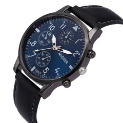 DISU Men Wristwatch Retro Design Leather Band Analog Alloy Quartz watch man new arrival in men wrist watches mens watches