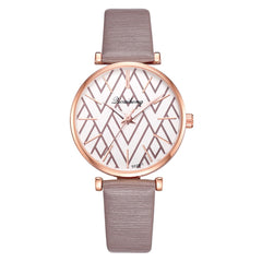 Casual Women Watches Flat Scale Dial Ladies Analog Quartz Wristwatch High Quality Leather Strap Clock Fashion Zegarki Damskie@50