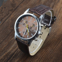 New Hot Retro Relojes Masculino Quartz Casual Watch Fashion Men's Watch Leather Simulation High Quality Erkek Kol Saati